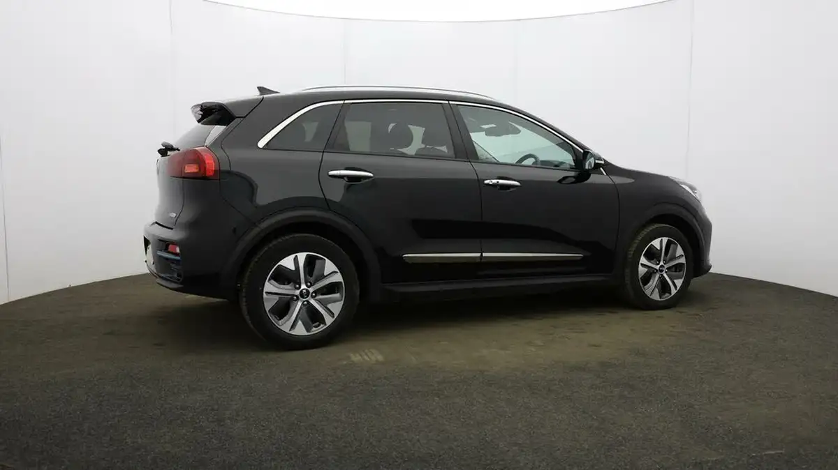 2022-kia-e-niro-ev-4-big-47