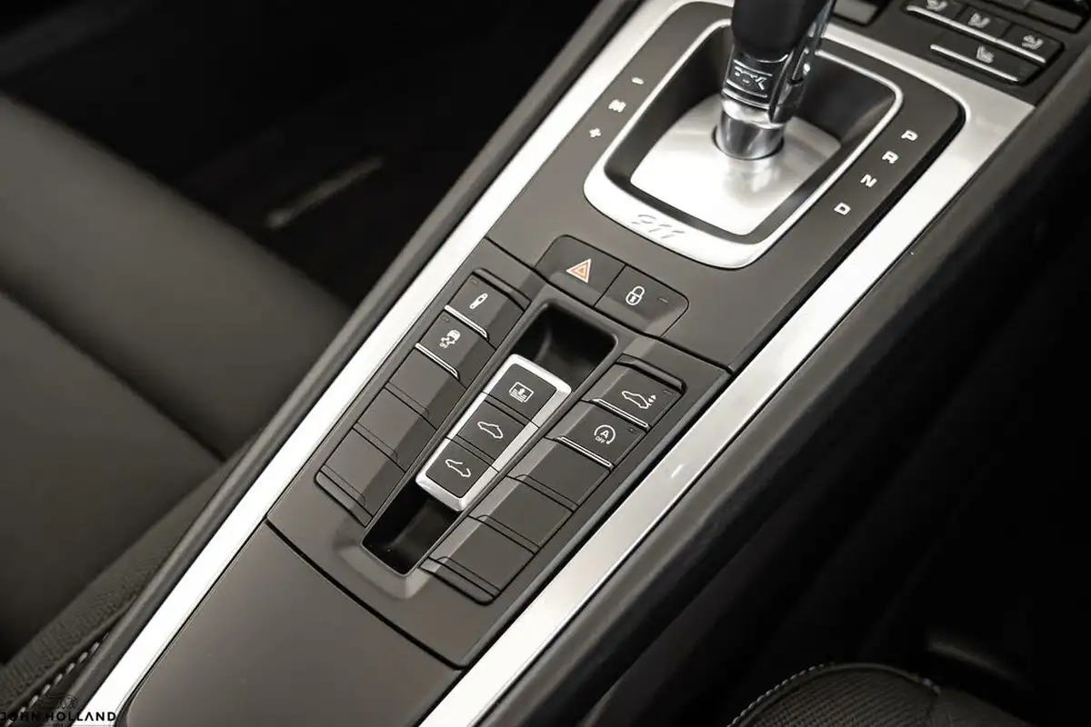 2018-porsche-911-30-carrera-4-s-420bhp-4-s-coupe-pdk-big-26