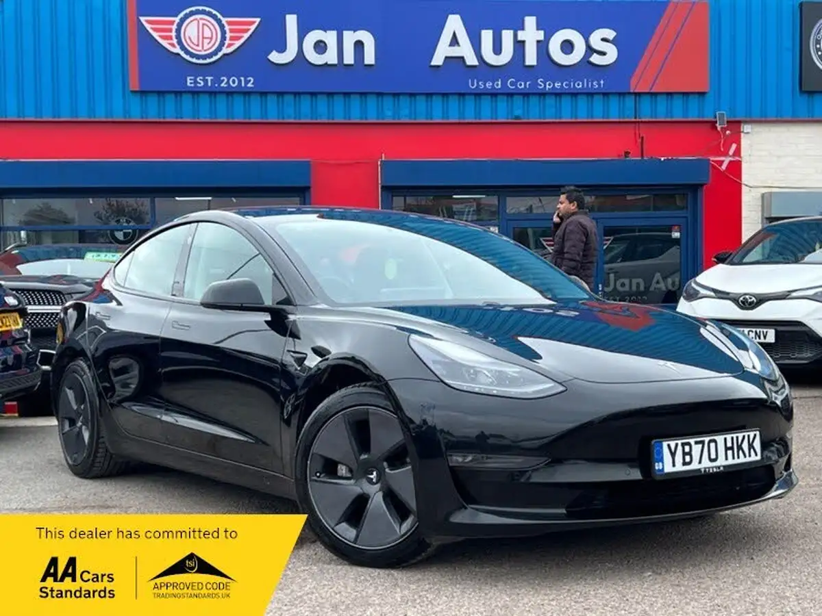 2020-tesla-model-3-e-long-range-big-0