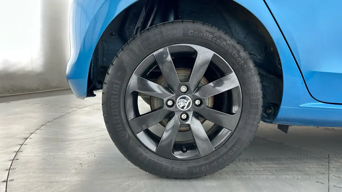 2018-skoda-citigo-10-colour-edition-5d-big-18