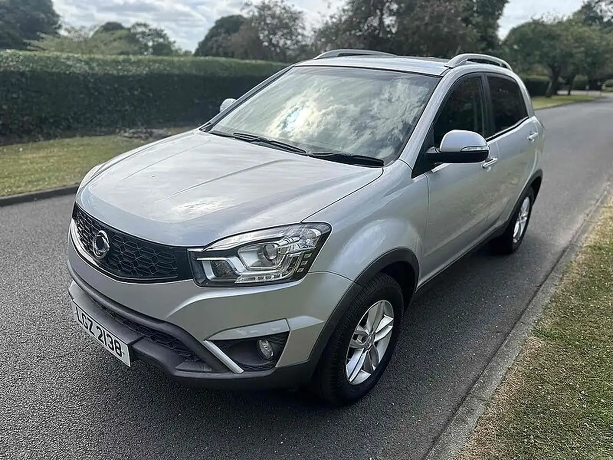 2017-kgm-ssangyong-korando-22td-cse-176bhp2wd-big-9