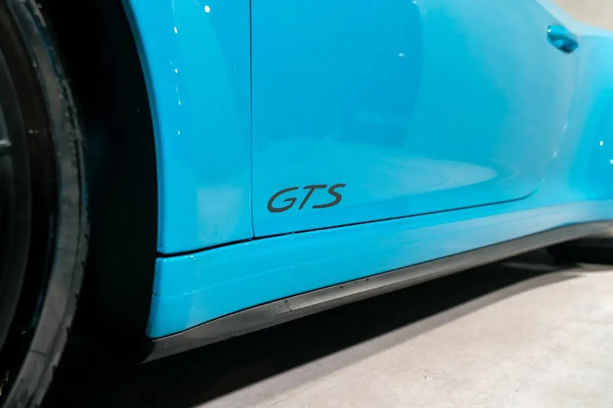 2018-porsche-911-30-targa-4-gts-450bhp-pdk-big-25