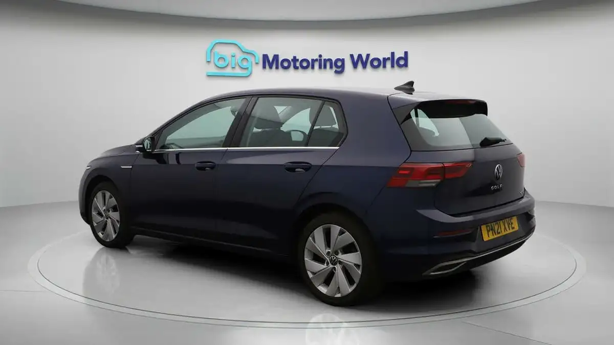 2021-volkswagen-golf-15-etsi-style-150ps-hatchback-big-5