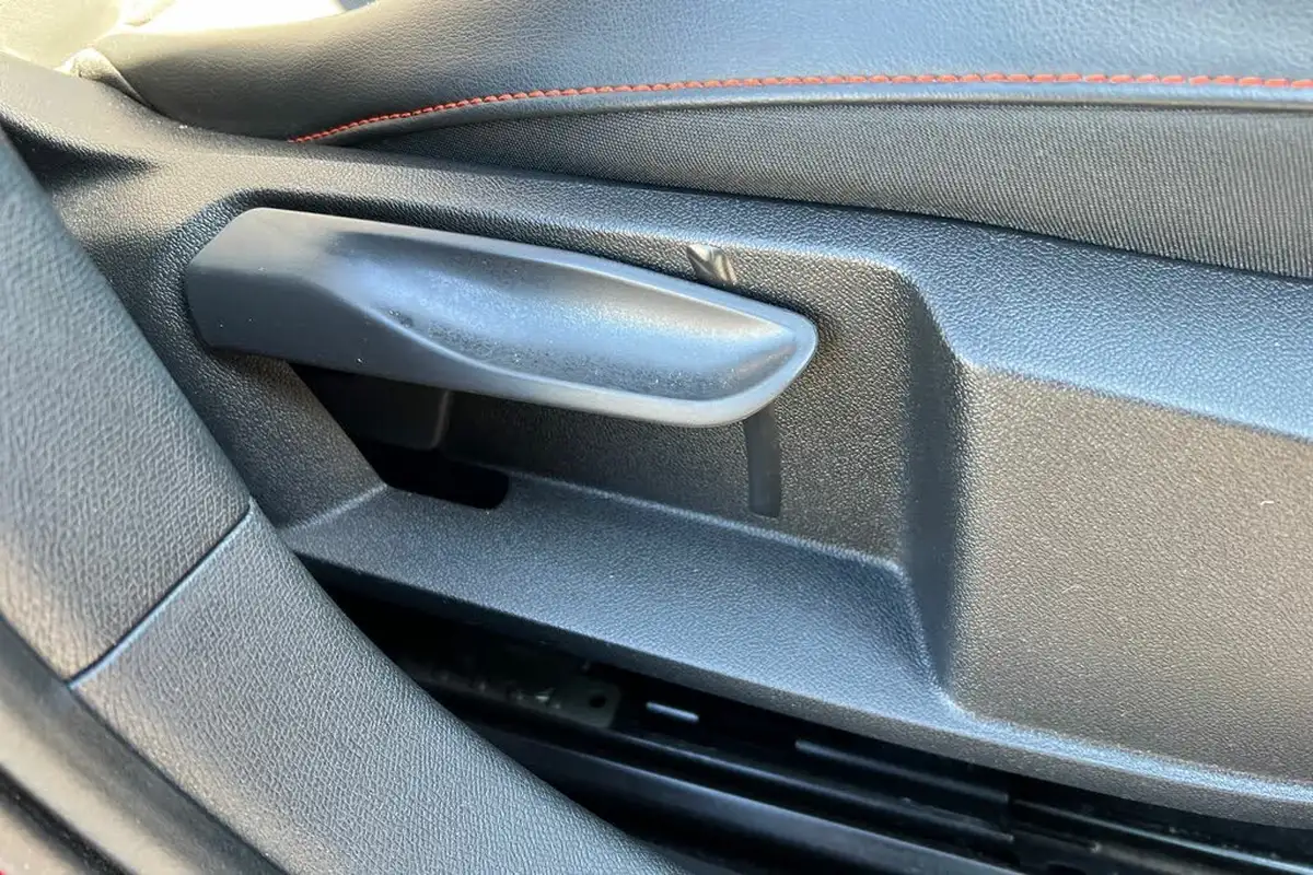 2021-seat-leon-15-etsi-fr-first-edition-hatchback-big-19