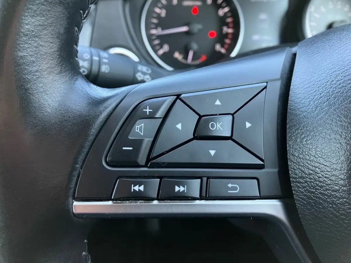 2020-nissan-qashqai-13-dig-t-tekna-160ps-big-15
