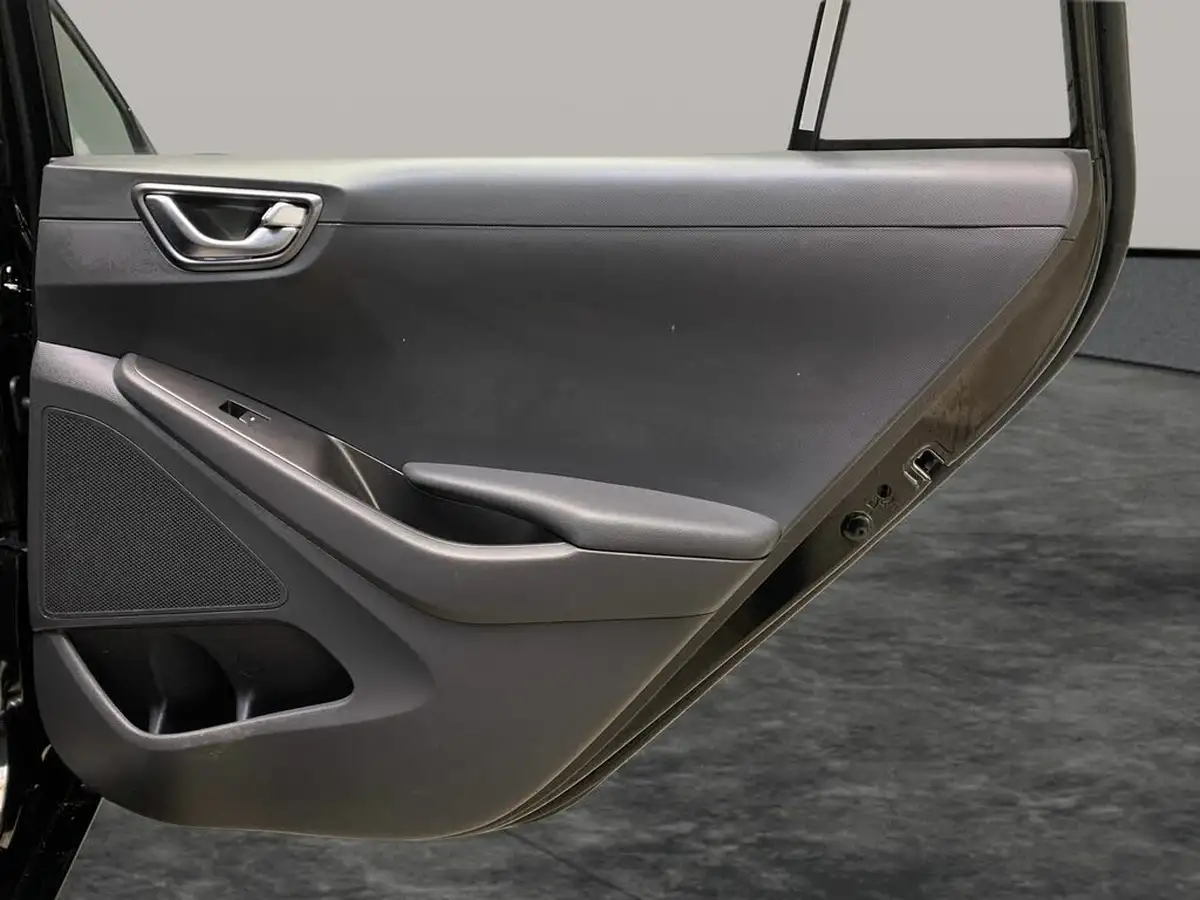 2021-hyundai-ioniq-e-premium-electric-100kw-big-29