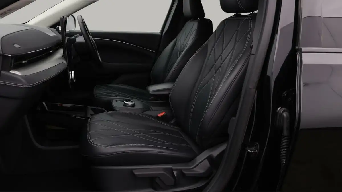 2022-ford-mustang-mach-e-e-standard-range-big-13