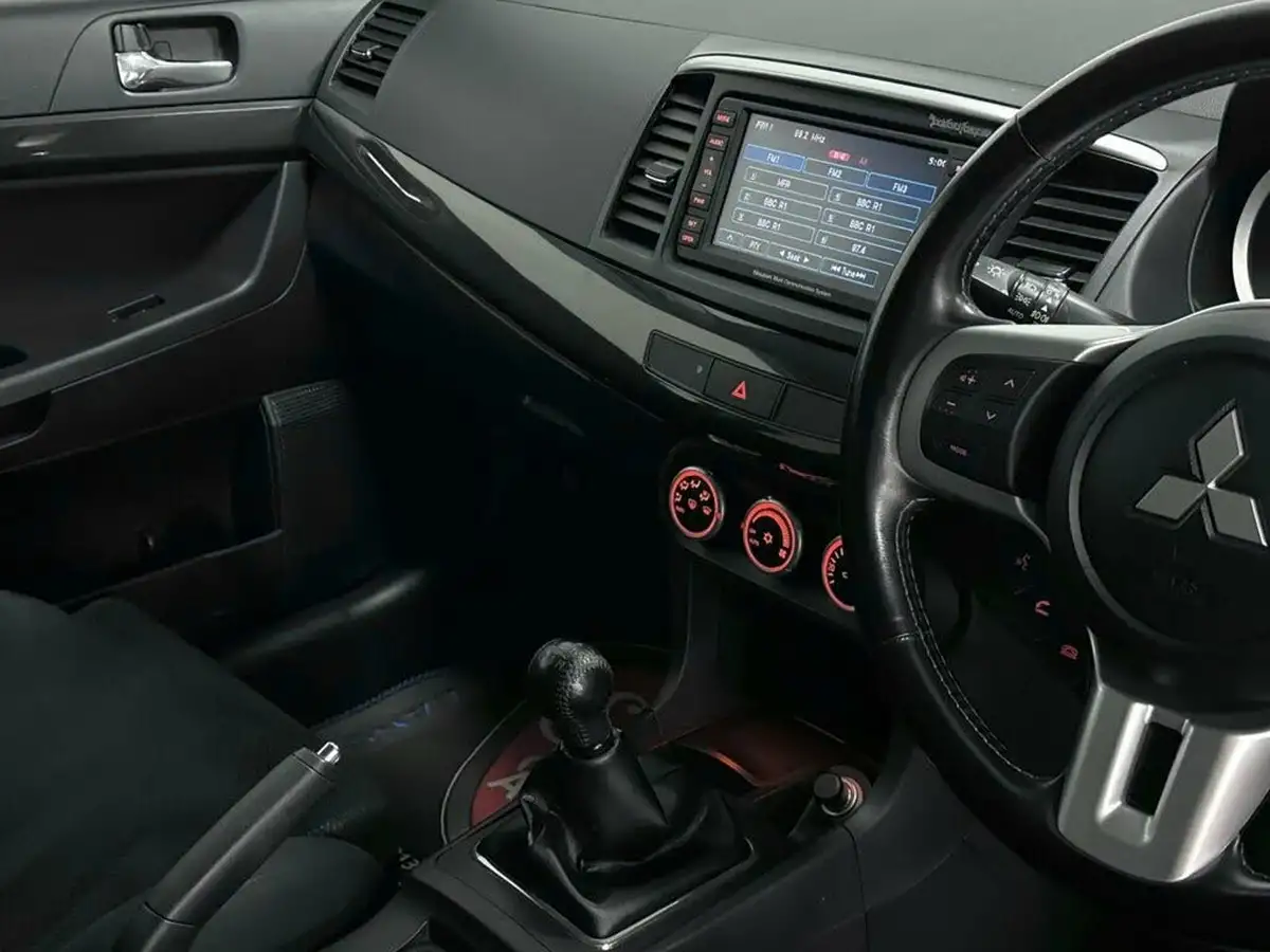 2008-mitsubishi-lancer-20-evo-x-gs-fq-300-big-32