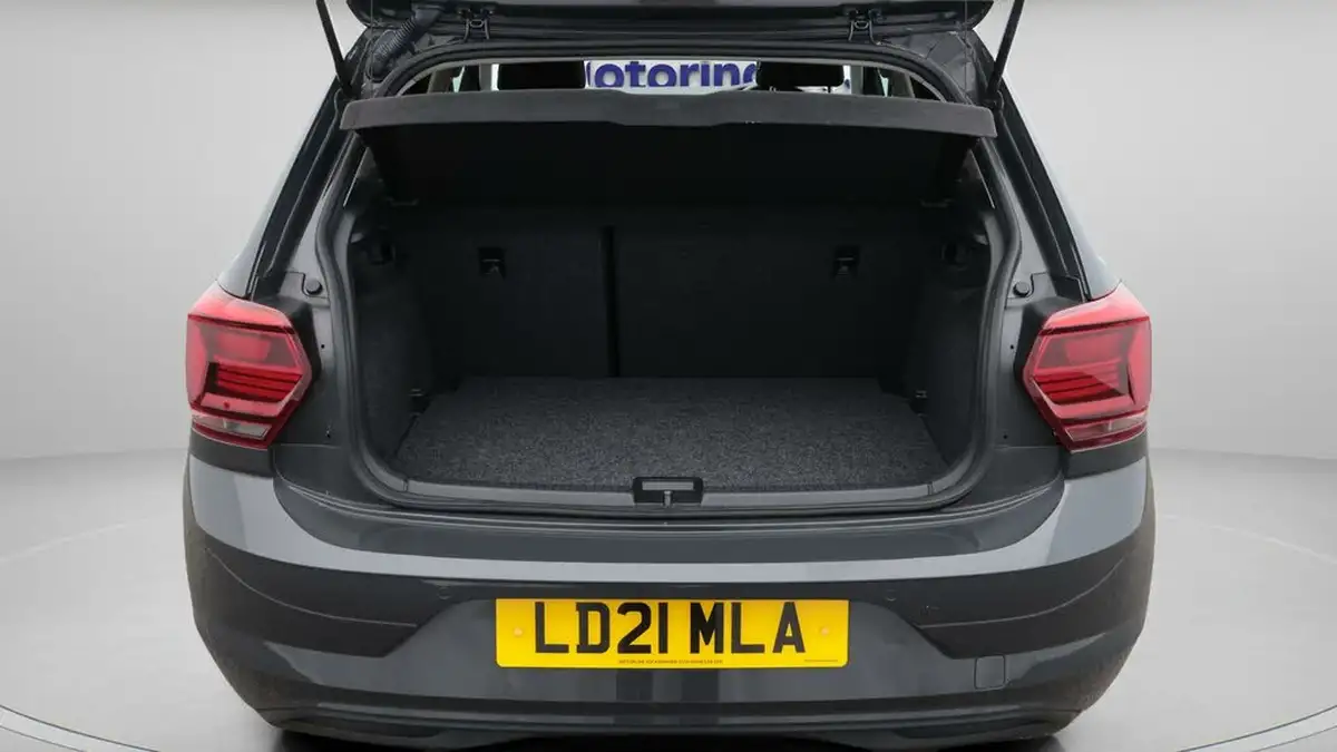 2021-volkswagen-polo-10-tsi-match-big-17