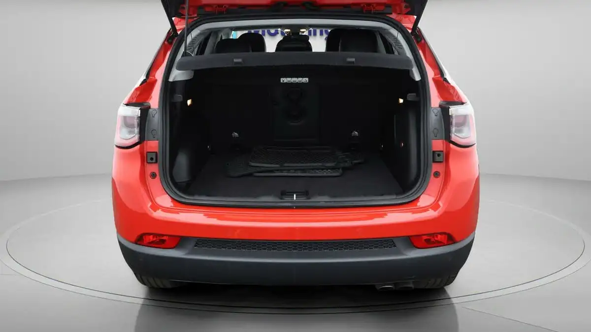 2019-jeep-compass-14-multiair-ii-limited-plus-138bhp-big-16