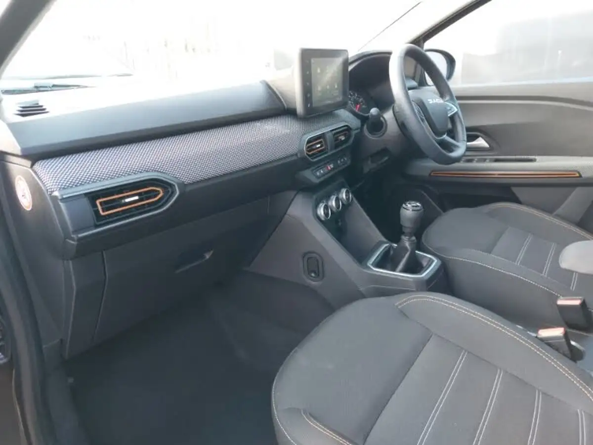 2023-dacia-sandero-stepway-10-tce-journey-90bhp-big-4
