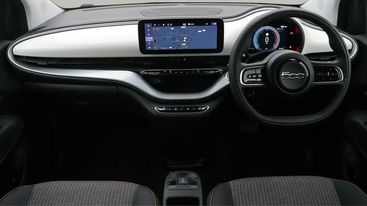 2022-fiat-500-e-icon-117bhp-big-13