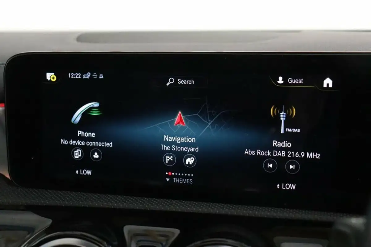 2022-mercedes-benz-cla-13-cla-200-amg-line-premium-plus-coupe-4d-big-2