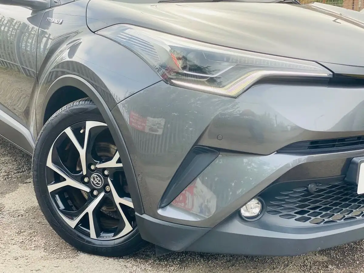 2018-toyota-c-hr-18-vvt-i-dynamic-big-3
