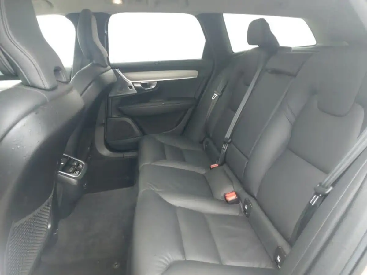 2023-volvo-v90-20-b5-ultimate-247bhp-big-5