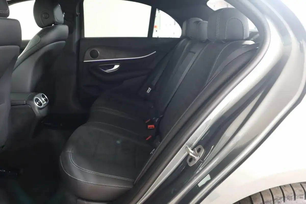 2019-mercedes-benz-e-class-20d-e220d-amg-line-night-edition-premium-plus-saloon-4d-big-13