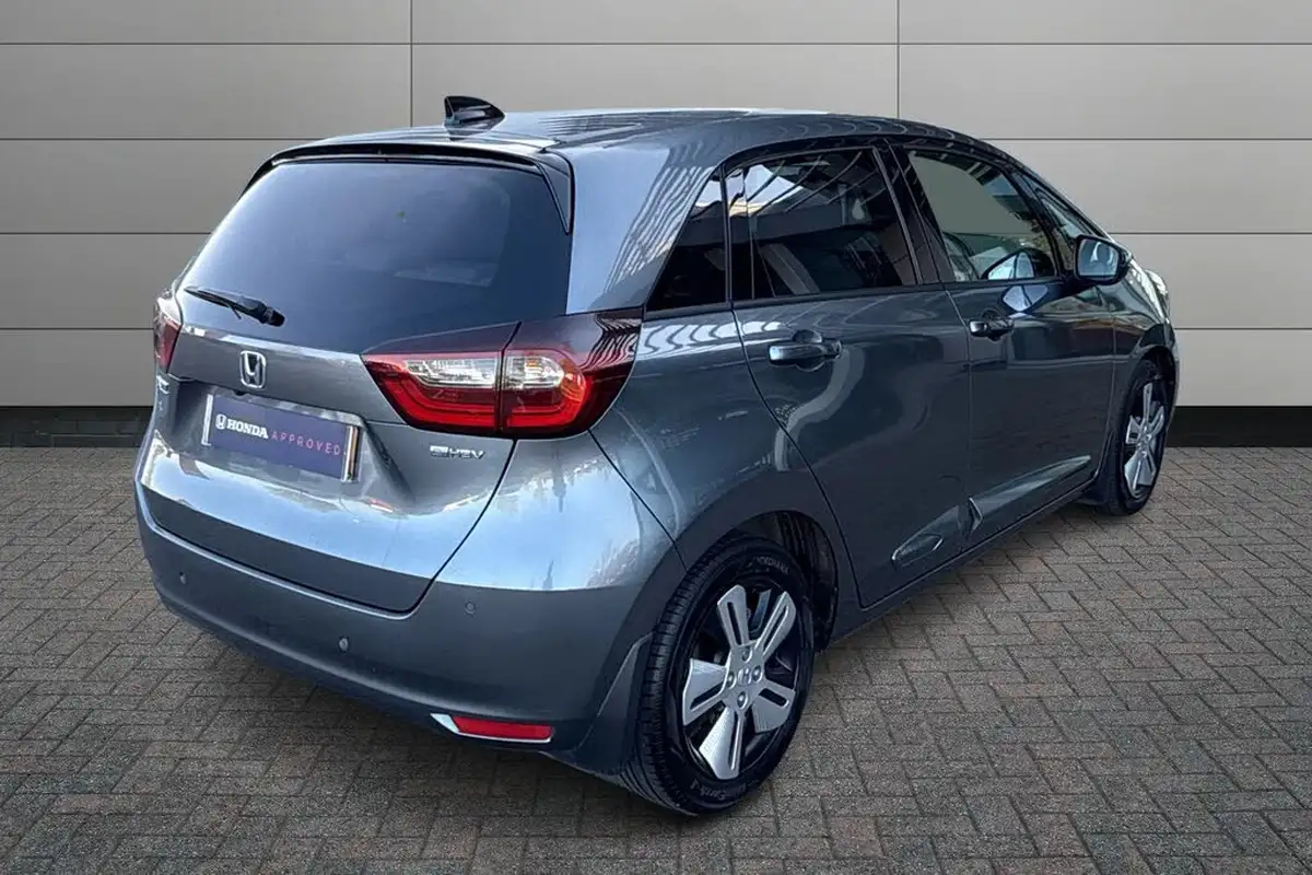 2021-honda-jazz-15-i-mmd-ex-107ps-big-11