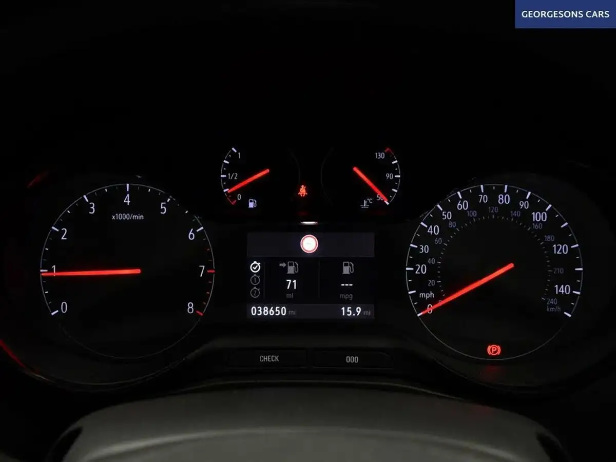 2022-vauxhall-crossland-12-gs-line-110ps-big-24