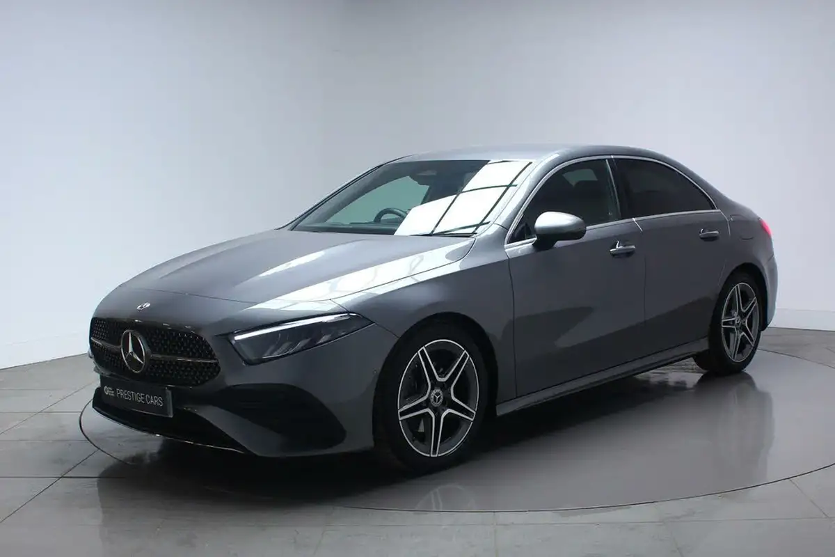 2023-mercedes-benz-a-class-big-0