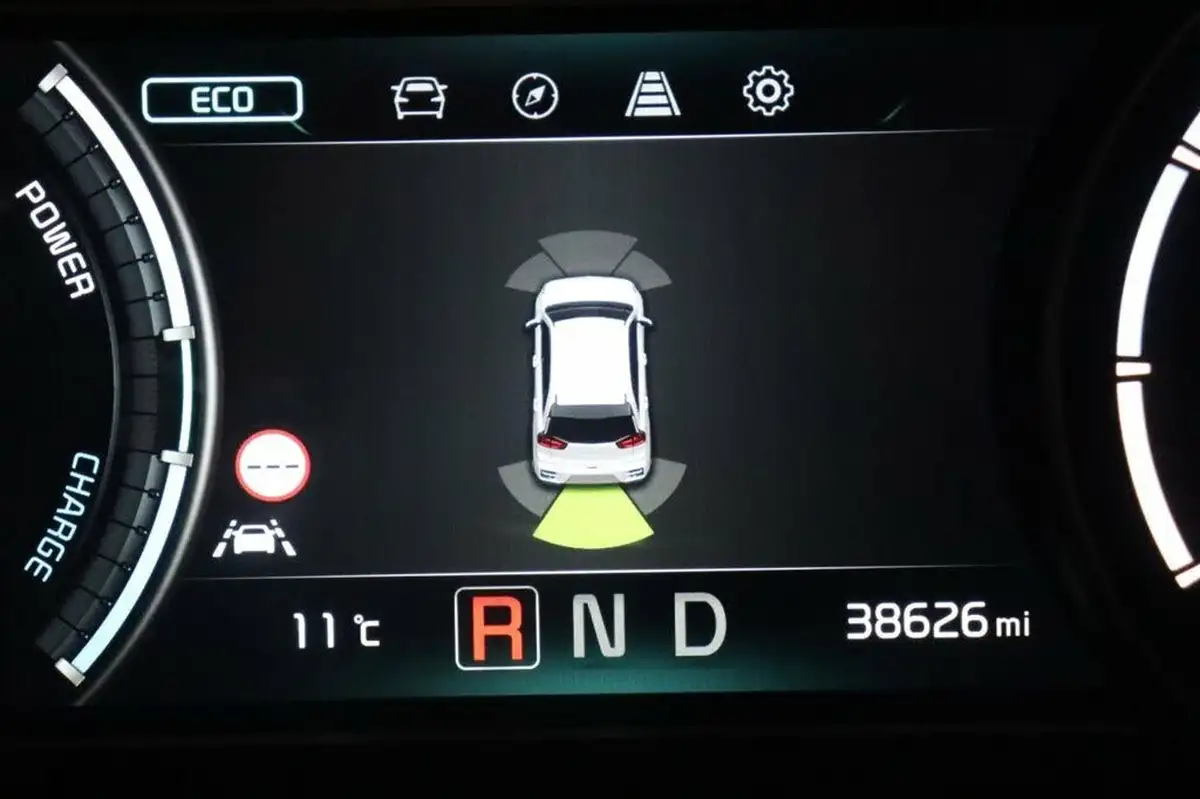 2021-kia-e-niro-ev-4-big-39