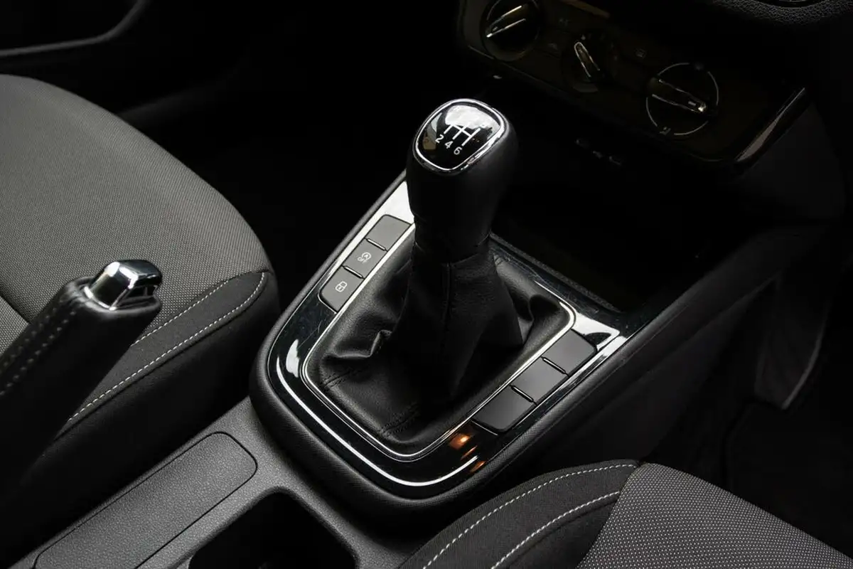 2022-skoda-fabia-10-tsi-colour-edition-110ps-big-32