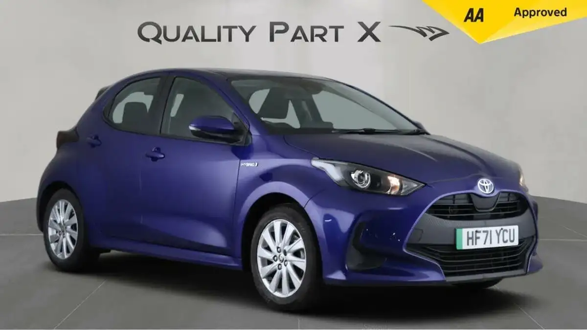 2021-toyota-yaris-15-vvt-i-icon-114bhp-hybrid-1490cc-e-cvt-big-0