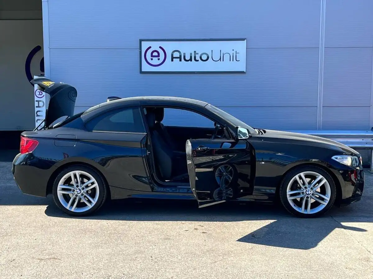 2014-bmw-2-series-20-220i-m-sport-coupe-2d-big-14