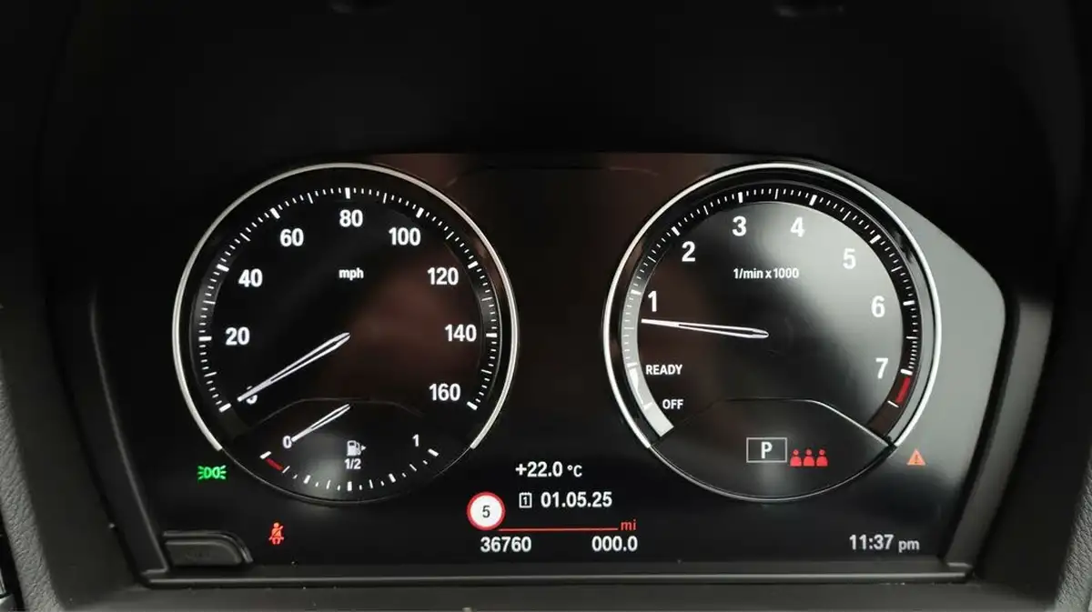 2022-bmw-x1-20-sdrive20i-xline-big-10