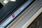 2021-audi-rs6-avant-40-tfsi-carbon-black-small-44