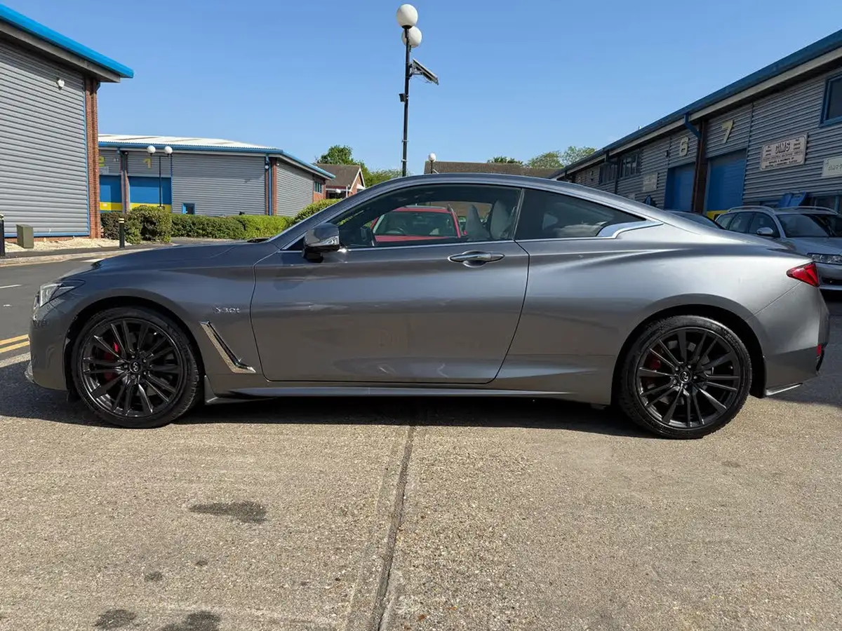 2018-infiniti-q60-30t-sport-tech-big-8