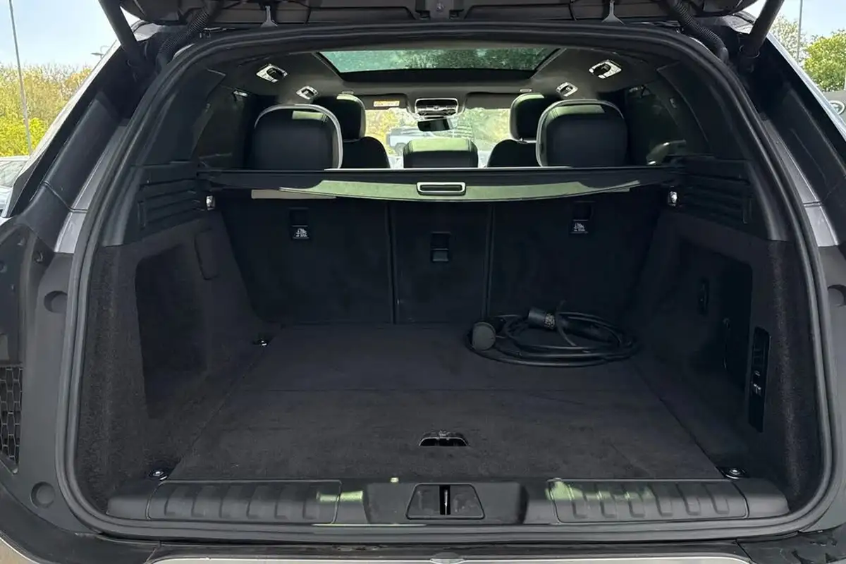 2023-land-rover-range-rover-sport-30-p460e-dynamic-se-big-10