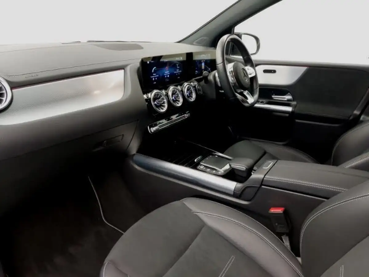 2022-mercedes-benz-b-class-20d-b200d-amg-line-edition-executive-big-4
