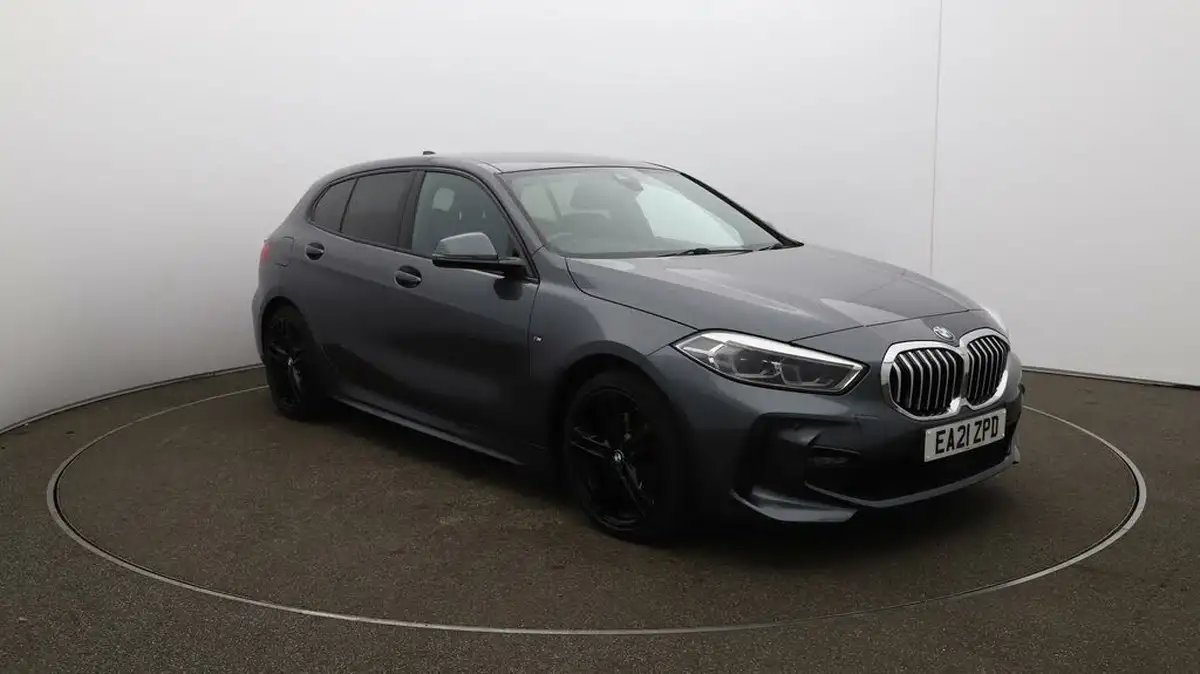 2021-bmw-1-series-15-118i-m-sport-lcp-dct-big-37