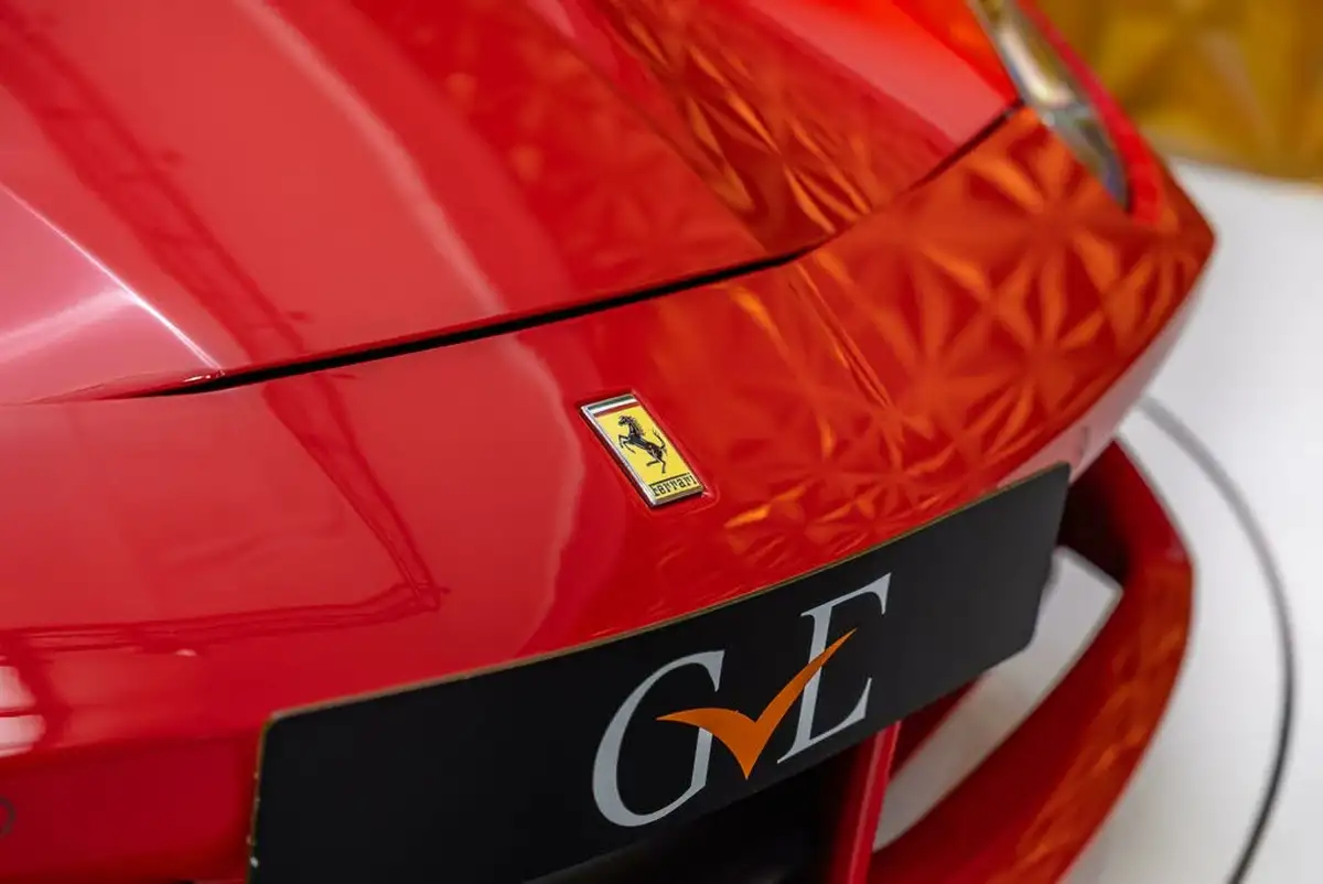 2017-ferrari-488-39-488-spider-big-34
