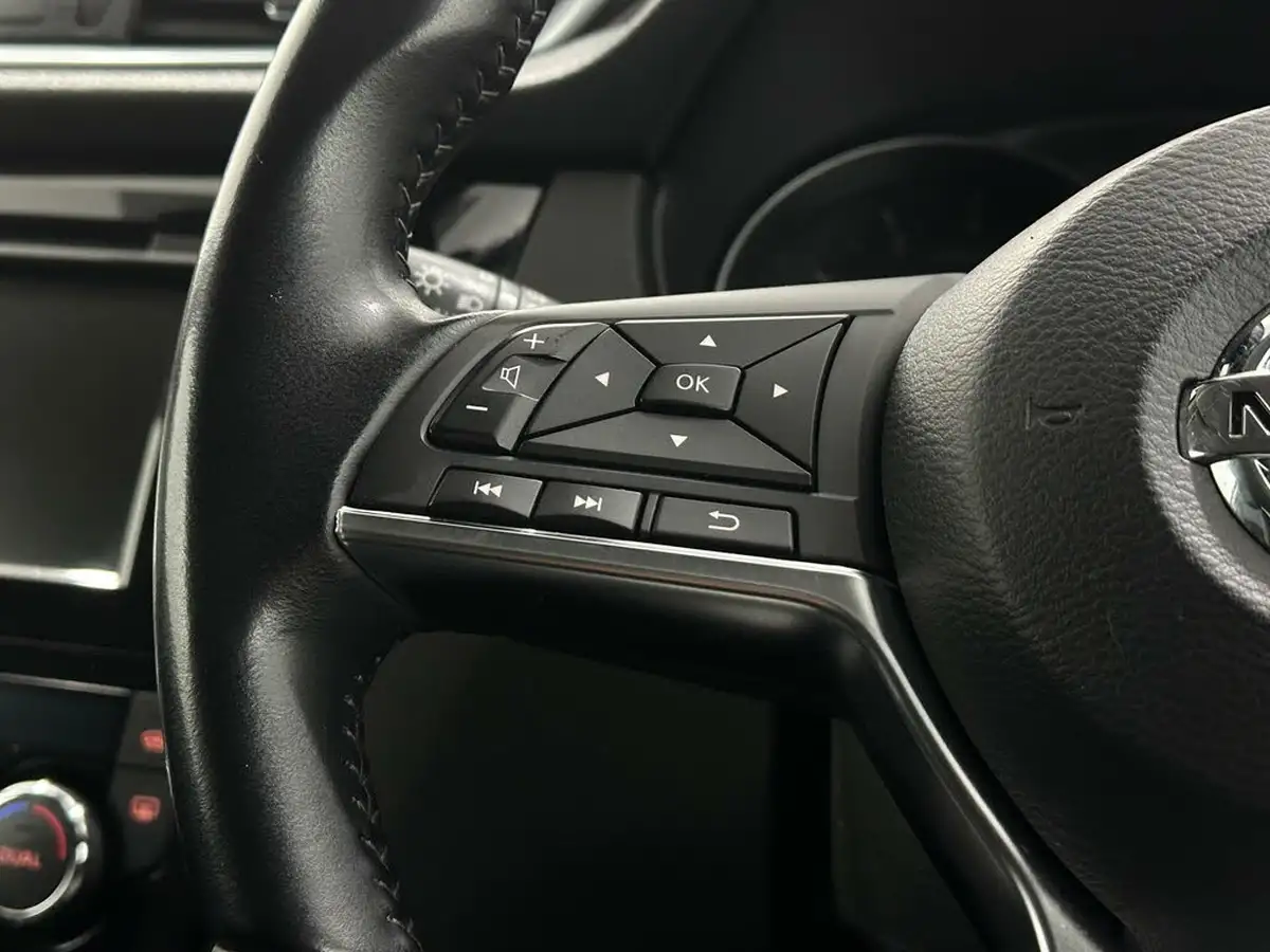 2019-nissan-qashqai-13-dig-t-tekna-140ps-big-11