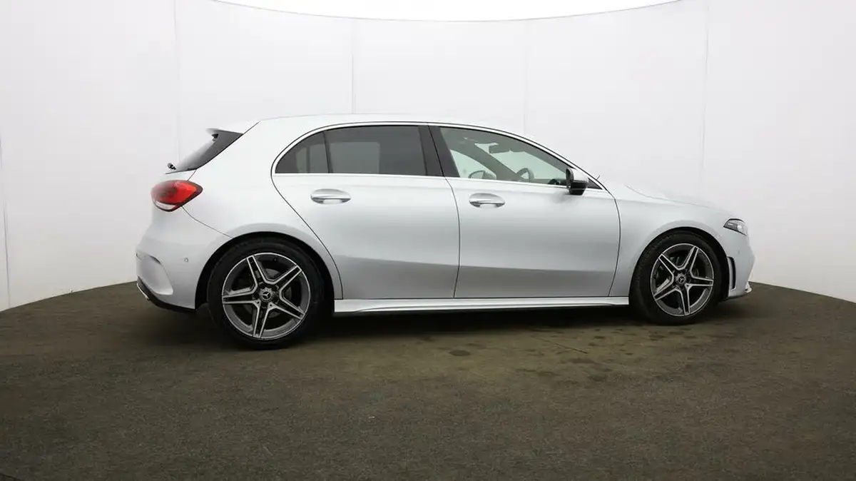2020-mercedes-benz-a-class-13-a200-amg-line-premium-hatchback-5d-7g-dct-big-45