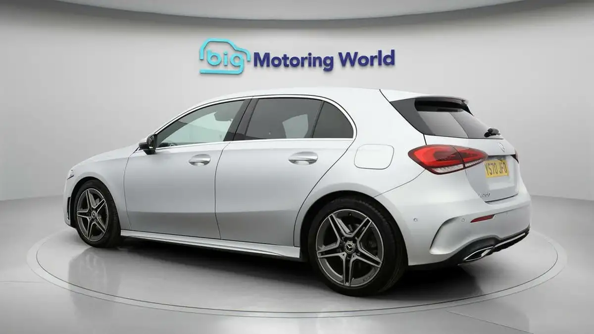 2020-mercedes-benz-a-class-13-a200-amg-line-premium-hatchback-5d-7g-dct-big-4