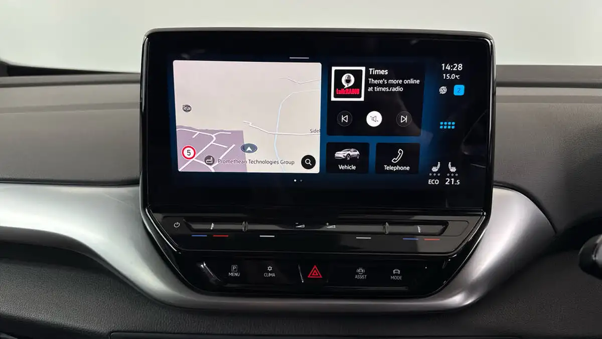 2021-volkswagen-id4-e-first-edition-big-11