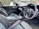 2019-alfa-romeo-giulia-20-veloce-small-2