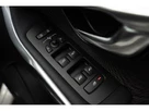 2017-volvo-v40-15-t3-cross-country-small-34