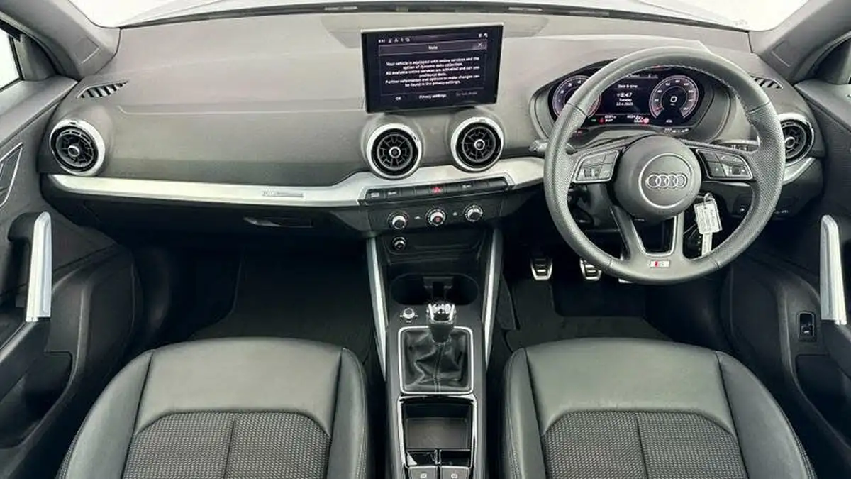 2024-audi-q2-10-30-tfsi-s-line-116ps-big-7