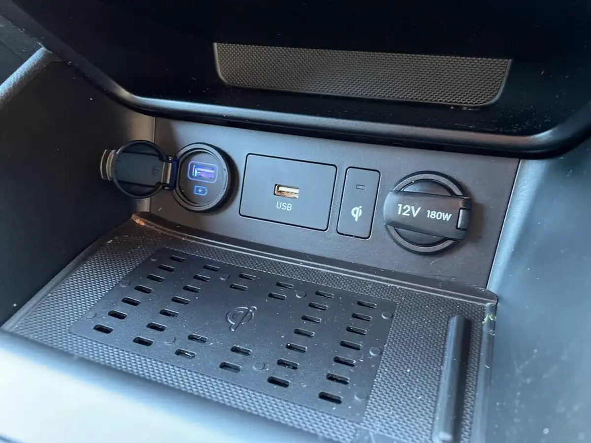 2022-hyundai-kona-16-gdi-premium-big-24