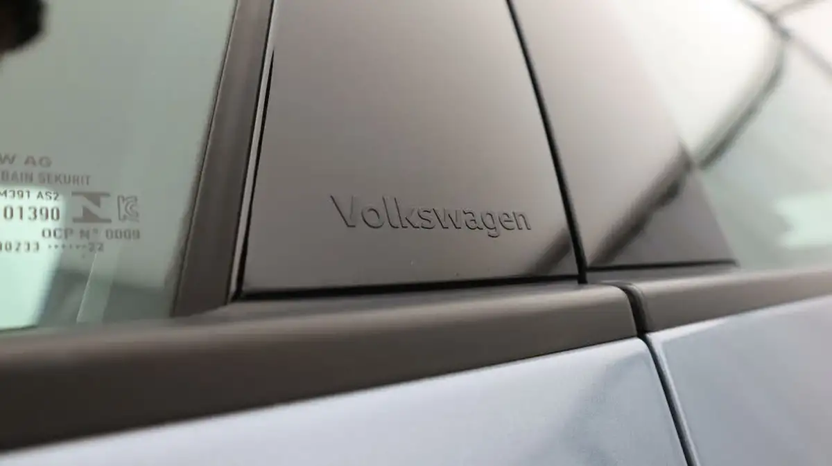 2022-volkswagen-id3-e-life-204ps-58kwh-pro-performance-big-22