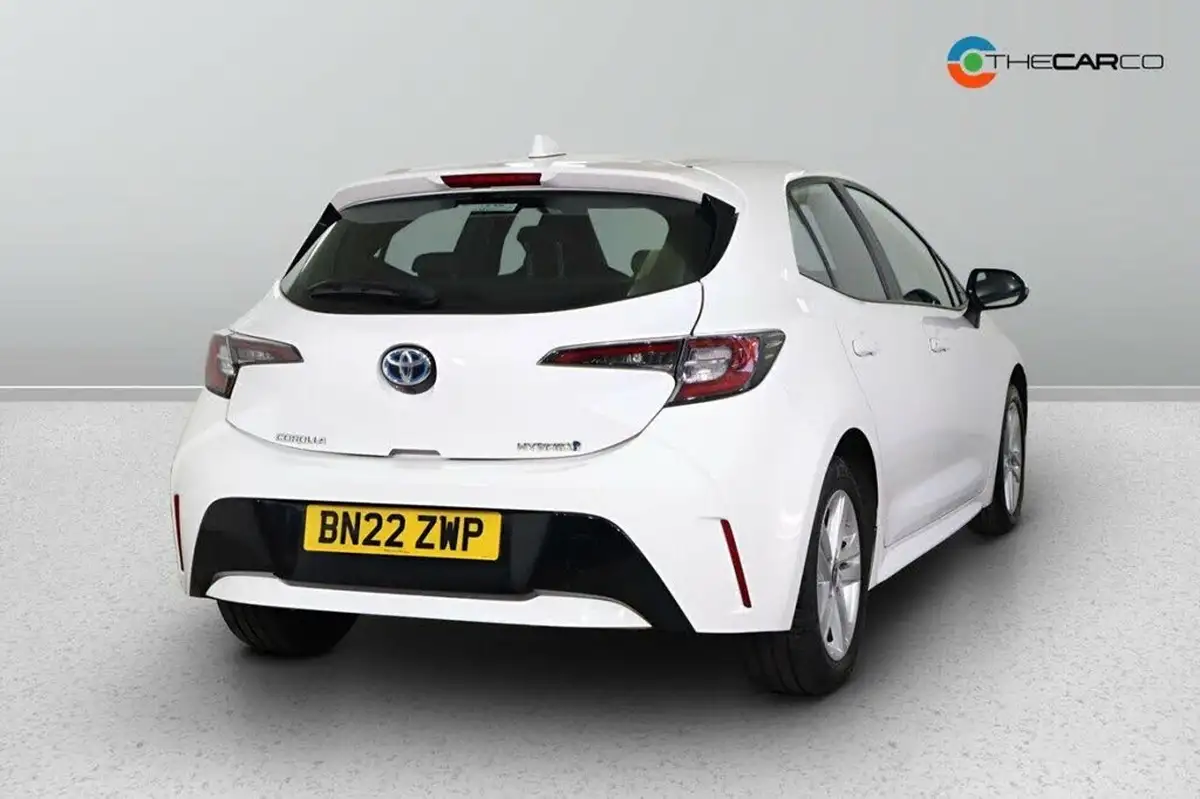 2022-toyota-corolla-18-vvt-i-icon-120bhp-trk-hatchback-5d-big-7