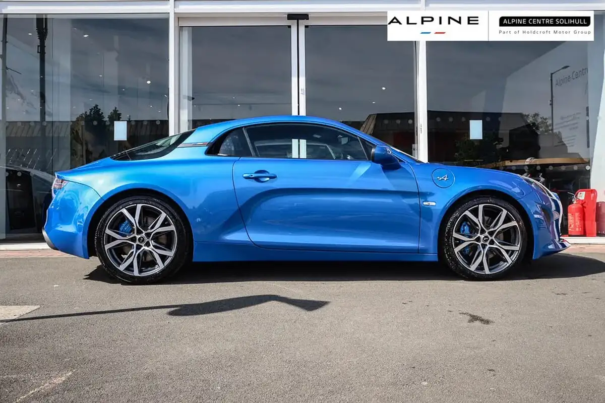 2024-alpine-a110-18-t-no-trim-big-7