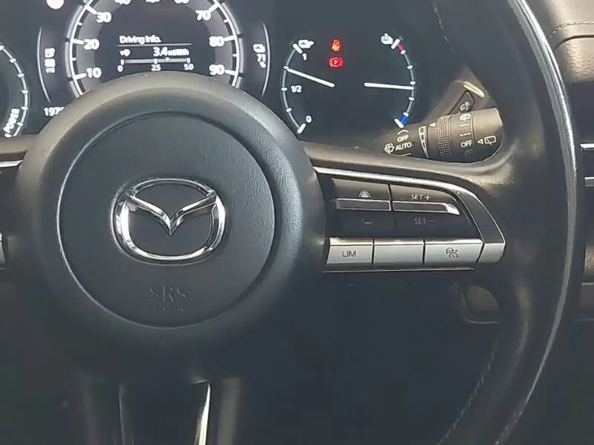 2022-mazda-mx-30-e-se-l-lux-big-10