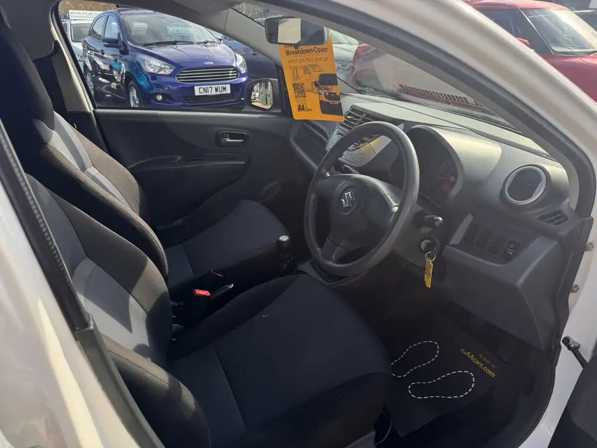 2014-suzuki-alto-10-sz-big-6
