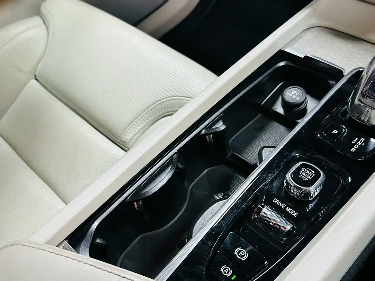 2019-volvo-xc60-20-t8-inscription-pro-ss-big-46