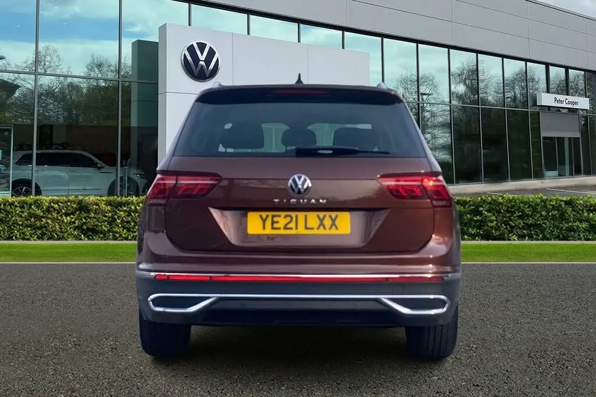 2021-volkswagen-tiguan-15-tsi-elegance-big-38