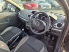 2010-renault-clio-12-i-music-16v-75bhp-hatchback-3d-small-9